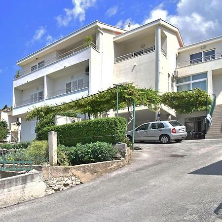 Apartment Lijana Sea View Tucepi Exterior photo